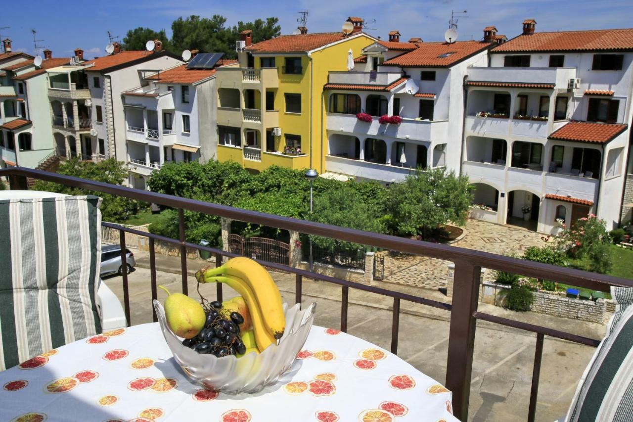Apartment Panorama Porec Esterno foto